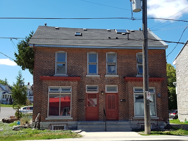214 Montreal St, Unit 3