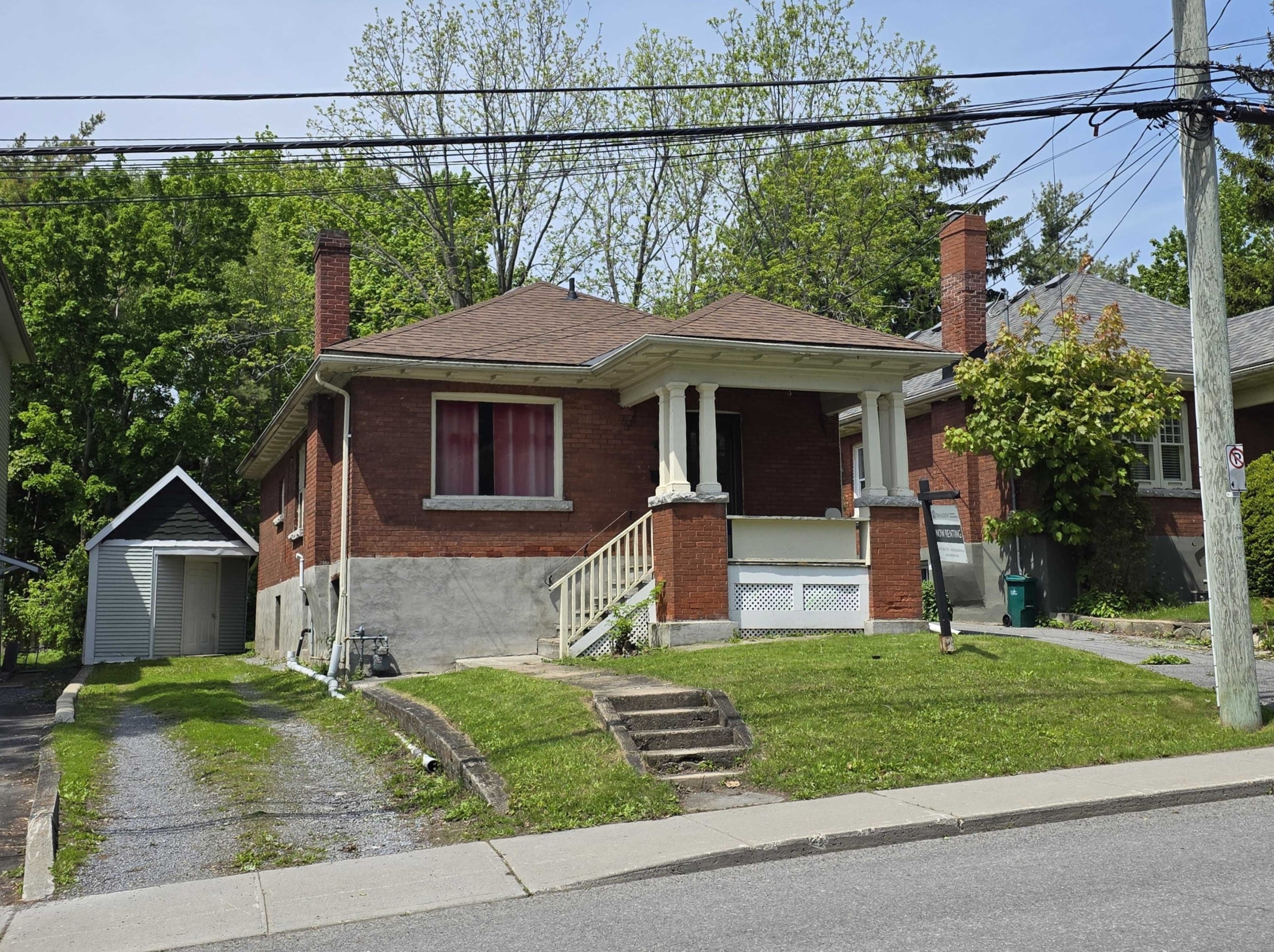 102 Collingwood St